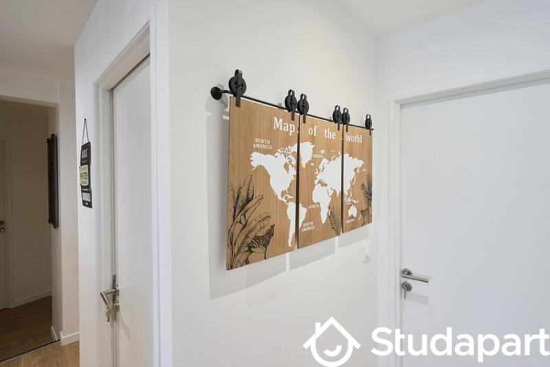 Chambre - 11 m² - 1 pièce