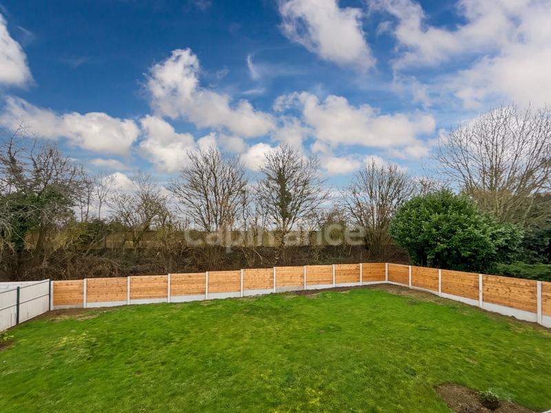 Maison - 120 m² - 5 pièces