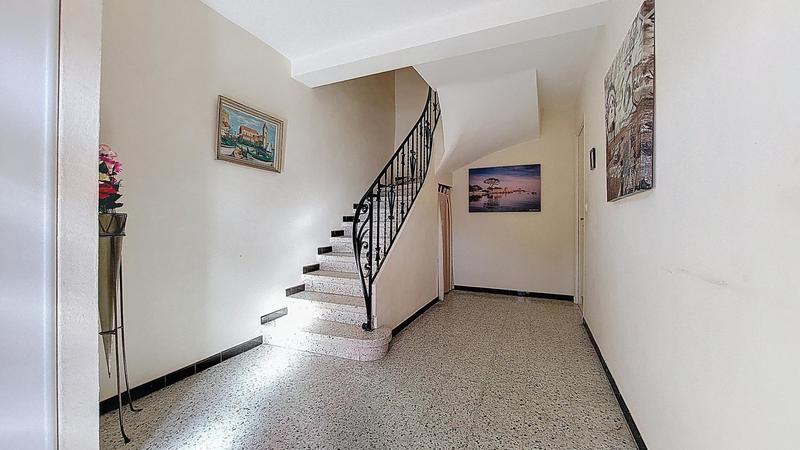 Maison - 155 m² - 6 pièces