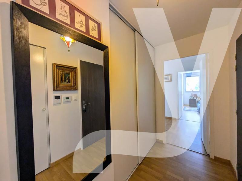 Appartement - 112 m² - 5 pièces