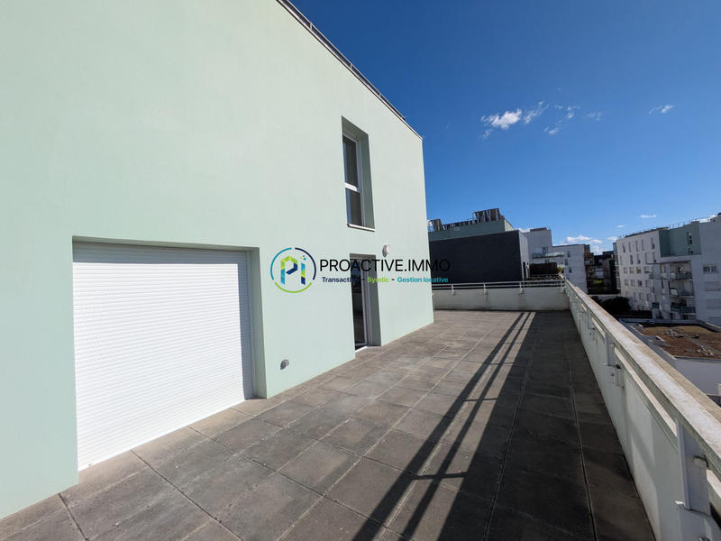 Duplex - 99 m² - 5 pièces