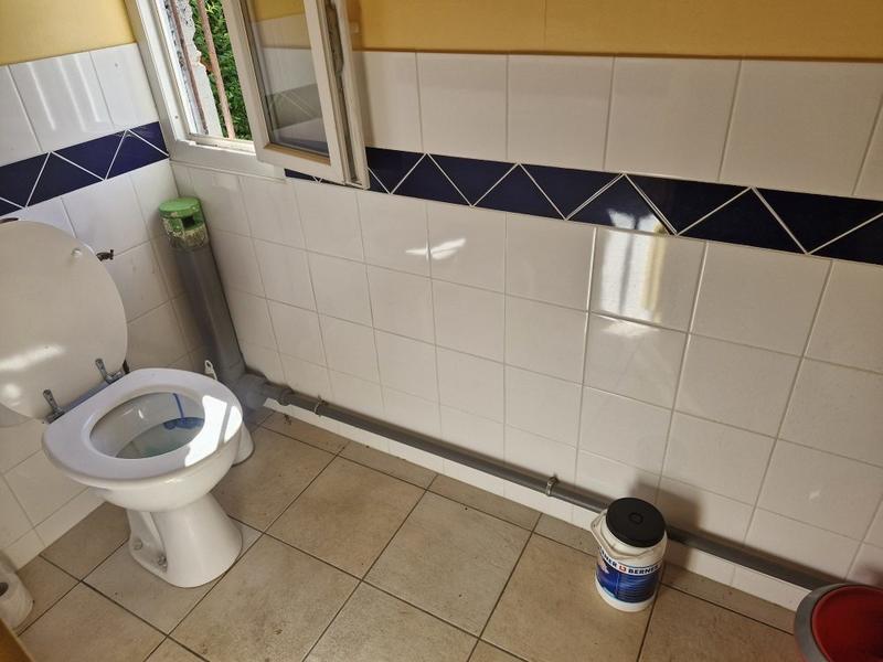 Local commercial - 210 m²