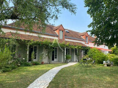 Maison - 200 m² - 6 pièces