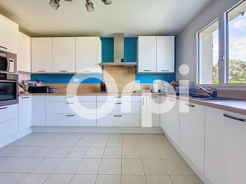 Maison - 110 m² - 4 pièces