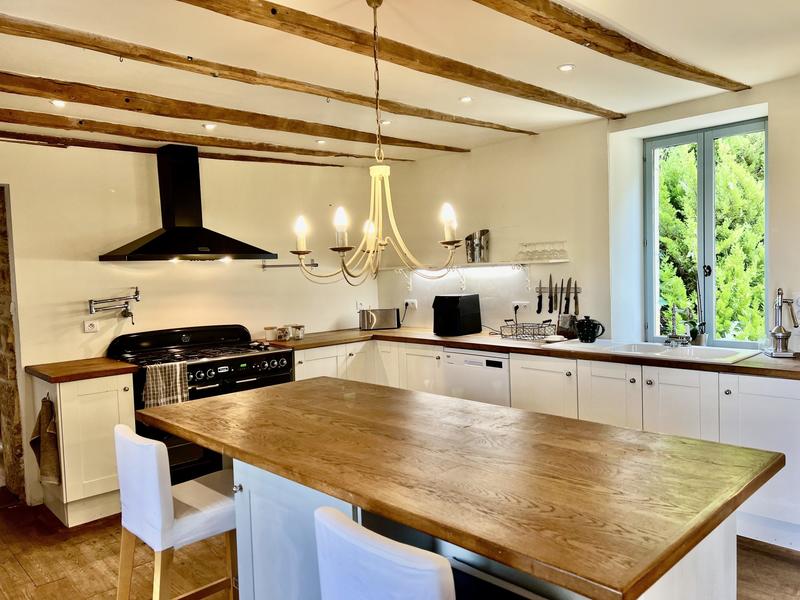 Appartement - 197 m² - 6 pièces