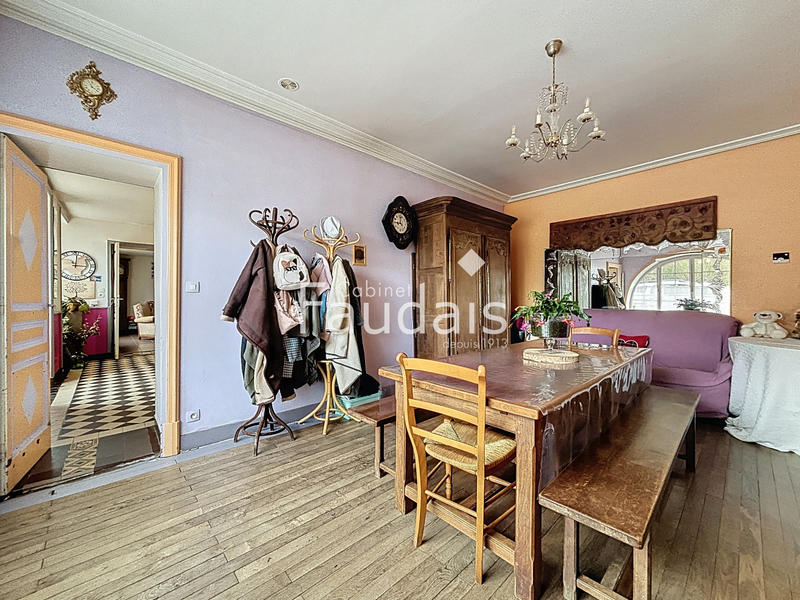 Maison - 147 m² - 6 pièces