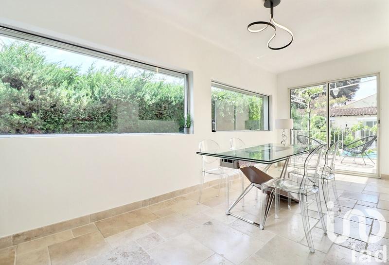 Maison - 150 m² - 5 pièces