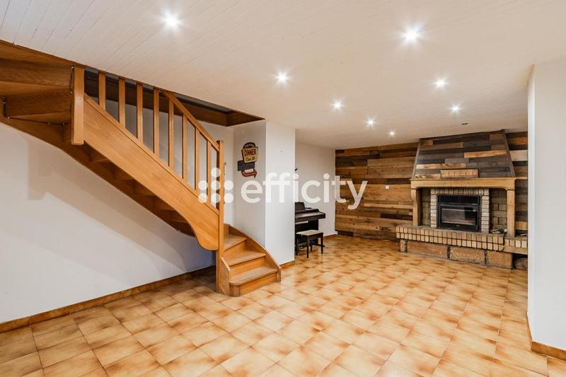 Maison - 129 m² - 8 pièces