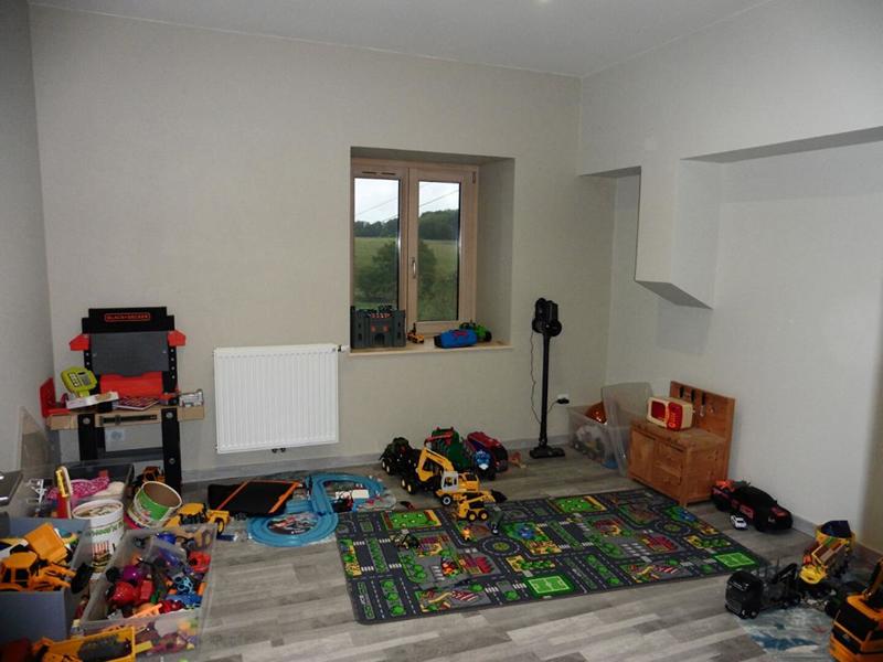 Demeure - 260 m² - 6 pièces