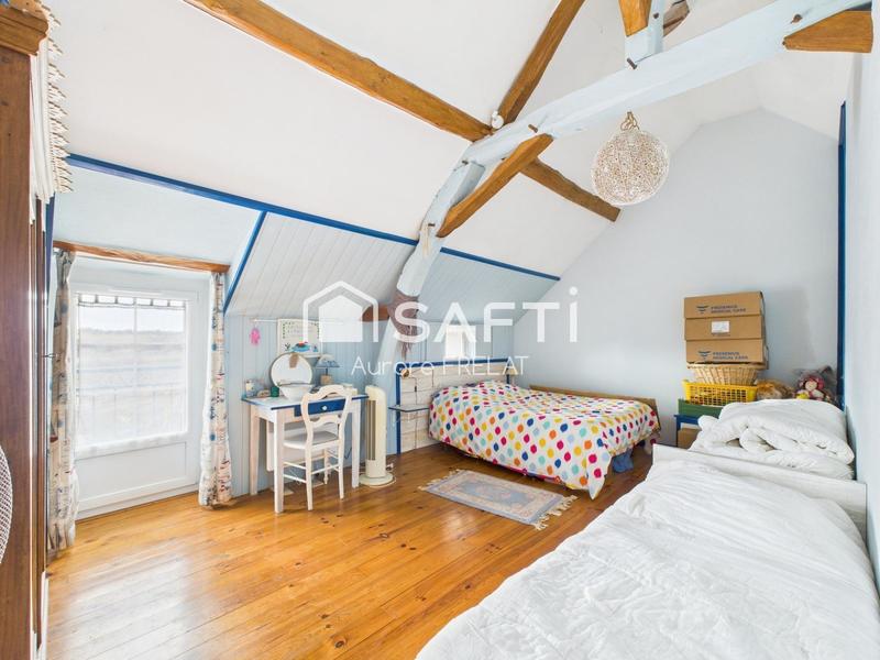 Maison - 200 m² - 7 pièces