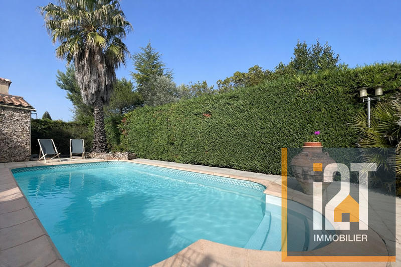 Maison - 118 m² - 6 pièces