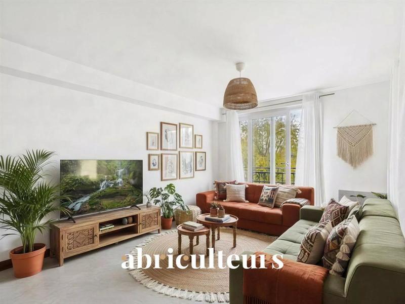 Appartement - 90 m² - 5 pièces