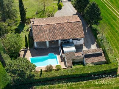 Maison de campagne - 320 m² - 7 pièces