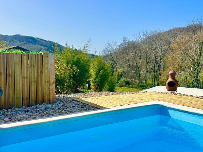 Maison - 185 m² - 8 pièces