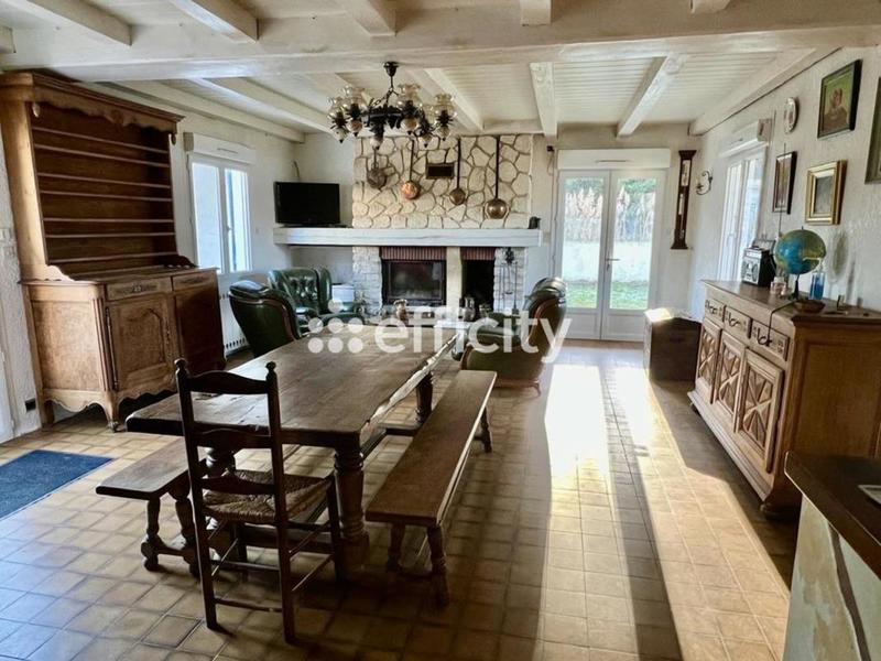 Maison - 118 m² - 4 pièces