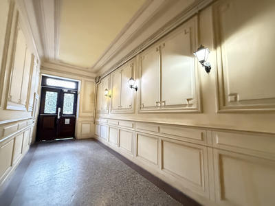 Appartement - 141 m² - 7 pièces