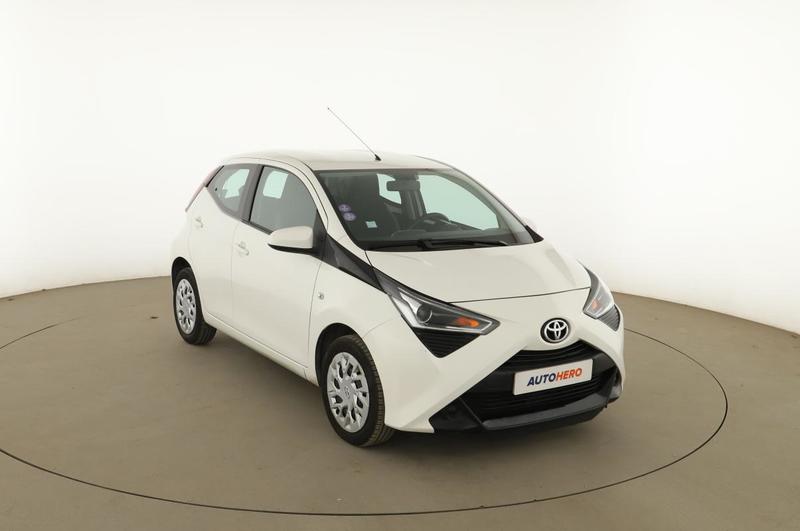 Toyota Aygo 1.0 Vvt-i X-Play X-Shift 5p 72 ch