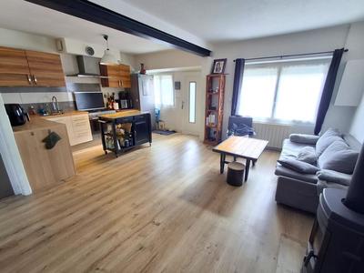 Maison - 75 m² - 4 pièces