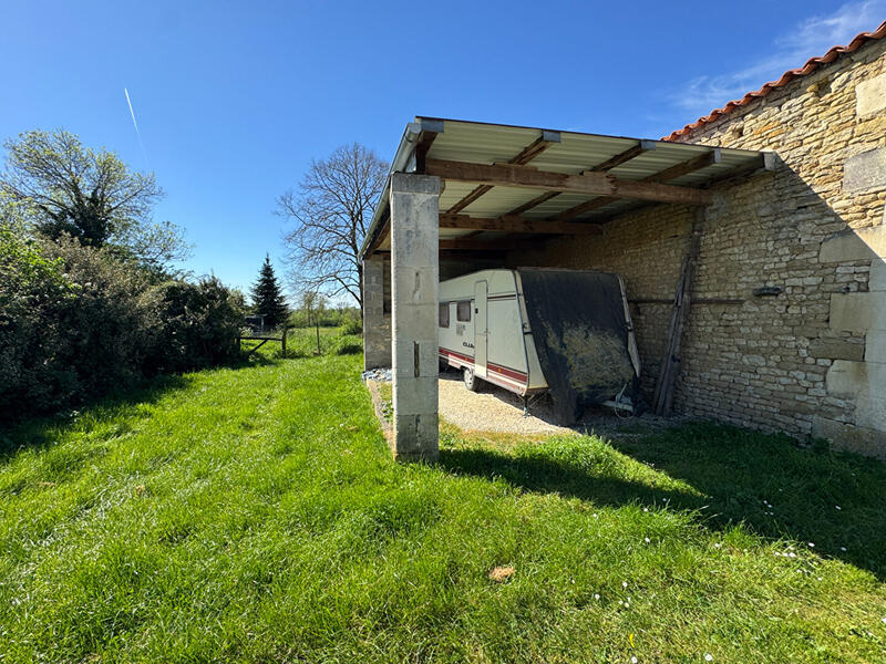 Maison - 93 m² - 4 pièces