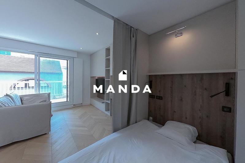 Studio - 27 m² - 1 pièce