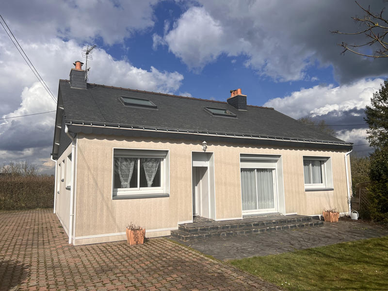 Maison - 100 m² - 5 pièces