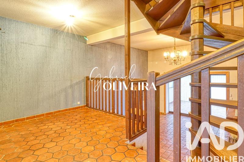 Maison - 119 m² - 6 pièces