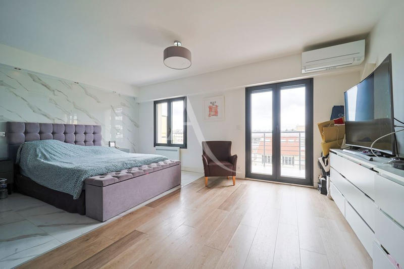 Maison - 169 m² - 5 pièces