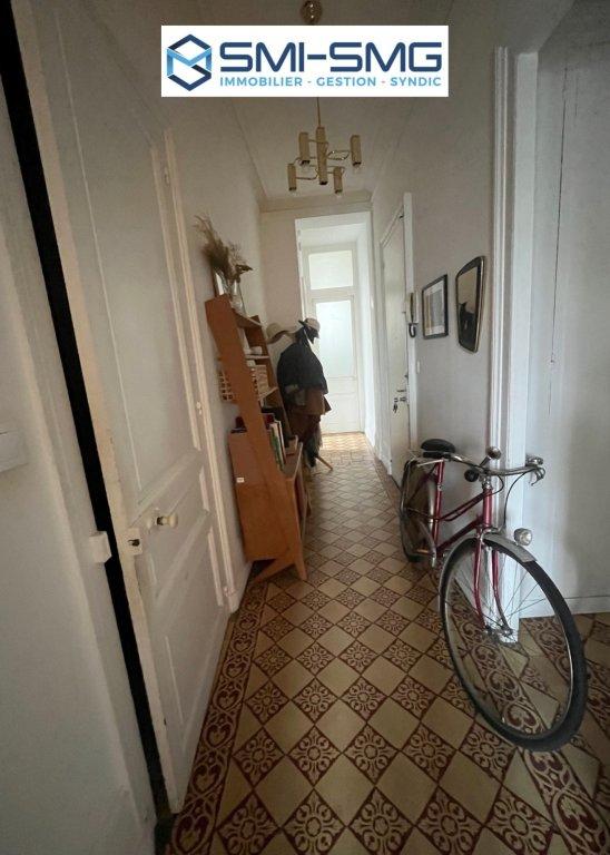 Appartement - 90 m² - 4 pièces