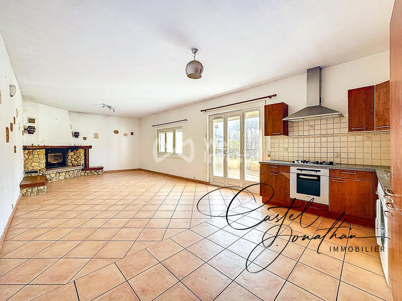 Maison - 93 m² - 3 pièces