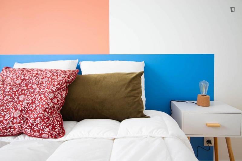 Chambre - 11 m² - 4 pièces