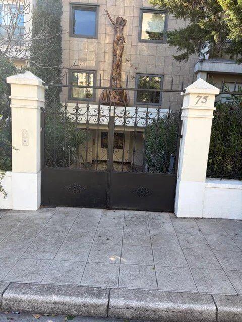 Appartement - 94 m² - 4 pièces