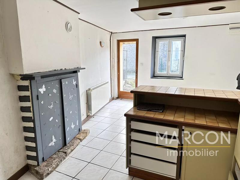 Maison - 95 m² - 5 pièces