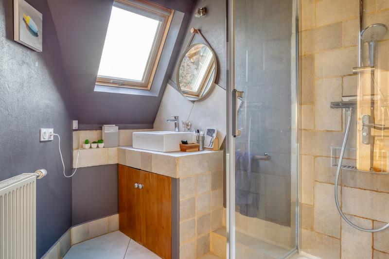 Maison - 273 m² - 7 pièces