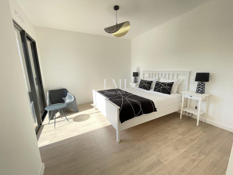 Maison contemporaine - 162 m² - 6 pièces