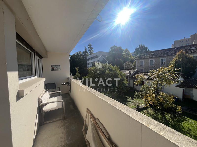 Appartement - 115 m² - 5 pièces