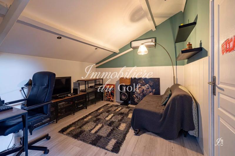 Maison - 112 m² - 5 pièces