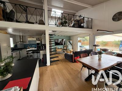 Maison - 158 m² - 5 pièces