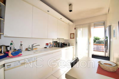 Appartement - 92 m² - 4 pièces