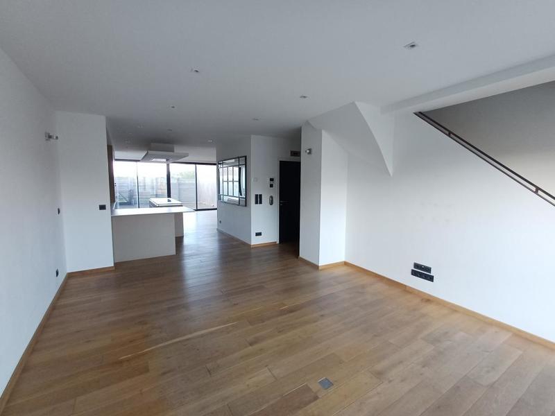 Appartement - 158 m² - 5 pièces