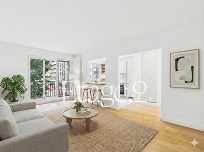 Appartement - 99 m² - 5 pièces