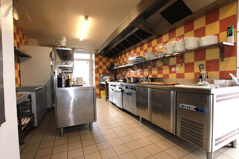 Maison - 263 m² - 5 pièces