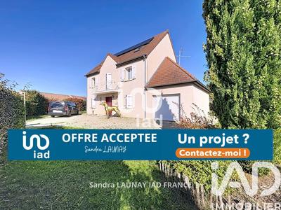 Maison - 202 m² - 8 pièces