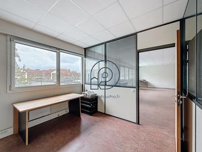 Bureau - 129 m²