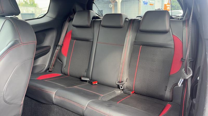 Peugeot 208 1.6 Thp Gti