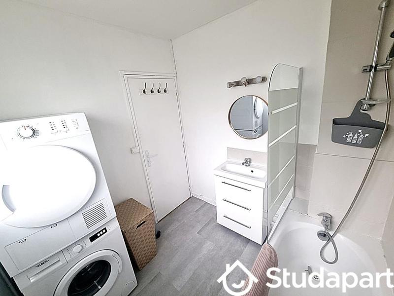 Chambre - 12 m² - 1 pièce