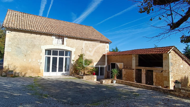 Maison - 195 m² - 6 pièces