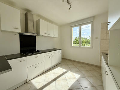 Maison - 77 m² - 3 pièces