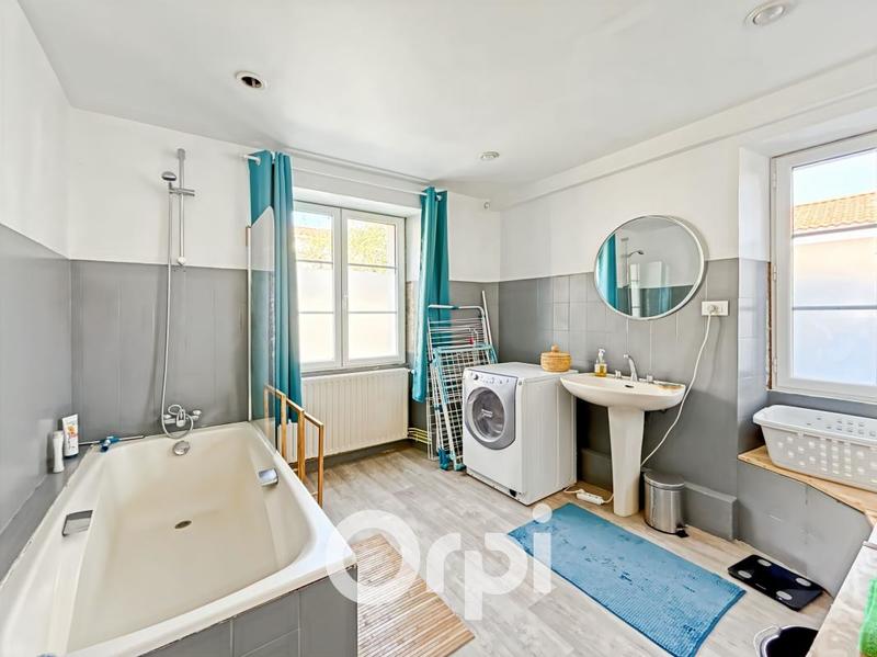 Maison - 165 m² - 4 pièces