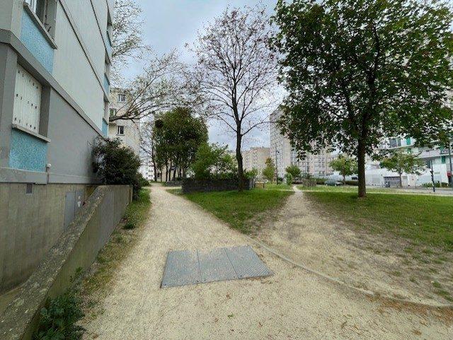 Appartement - 60 m² - 4 pièces