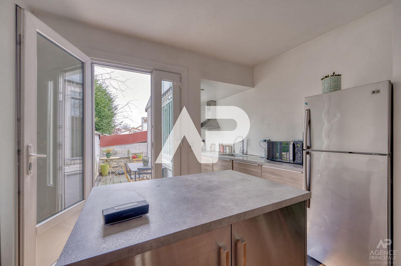 Maison - 122 m² - 6 pièces